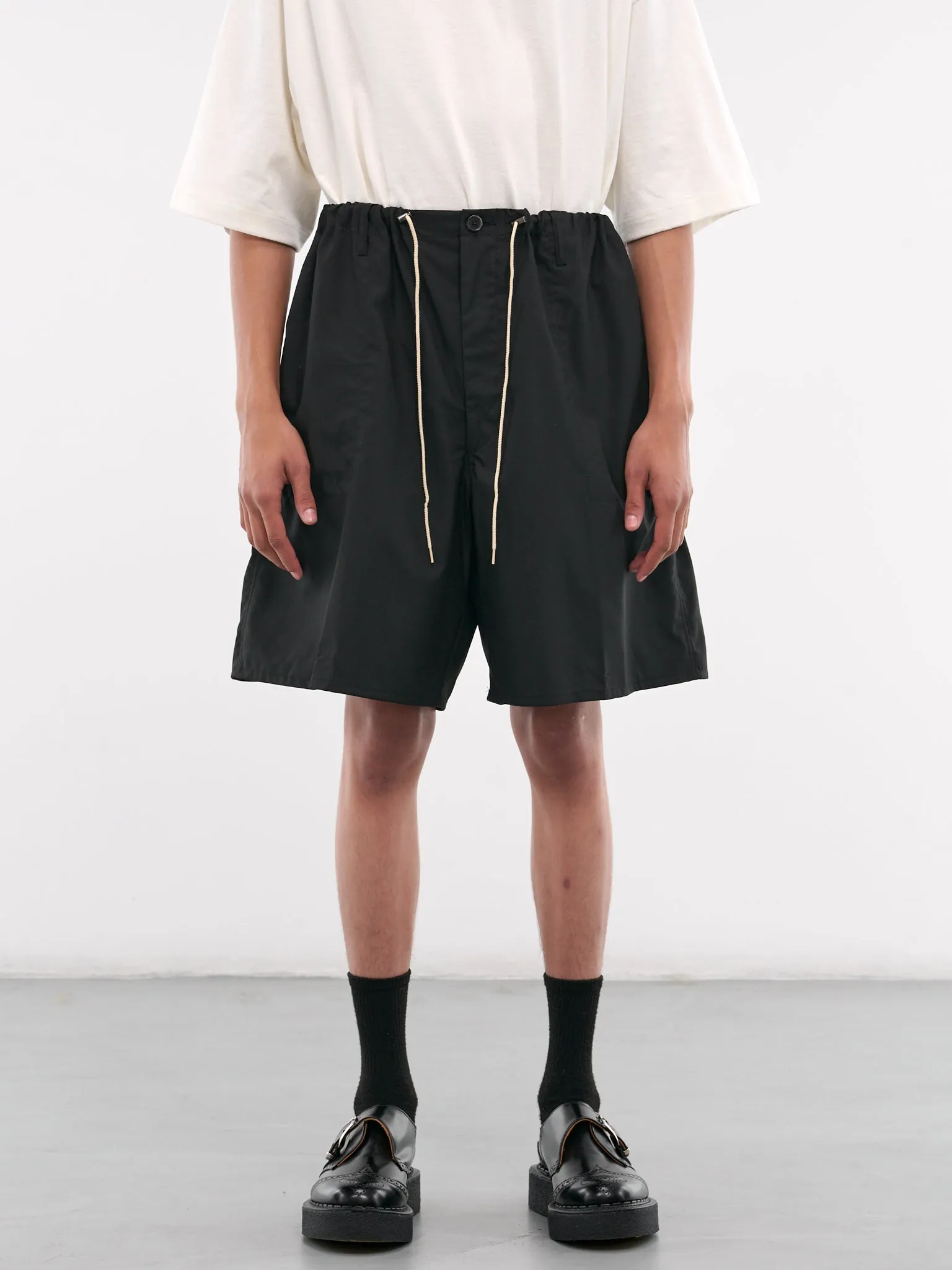 Baggy Shorts (SLEC-CMSP-BL-BLACK)
