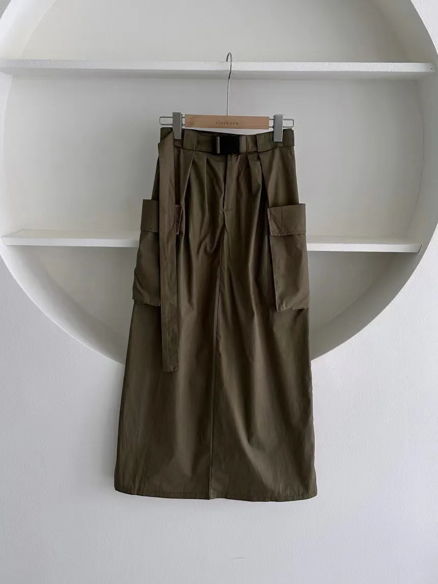 Belted cargo skirt