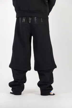 BLACK CONVERTIBLE JOGGER PANTS W/ LEATHER LOGO