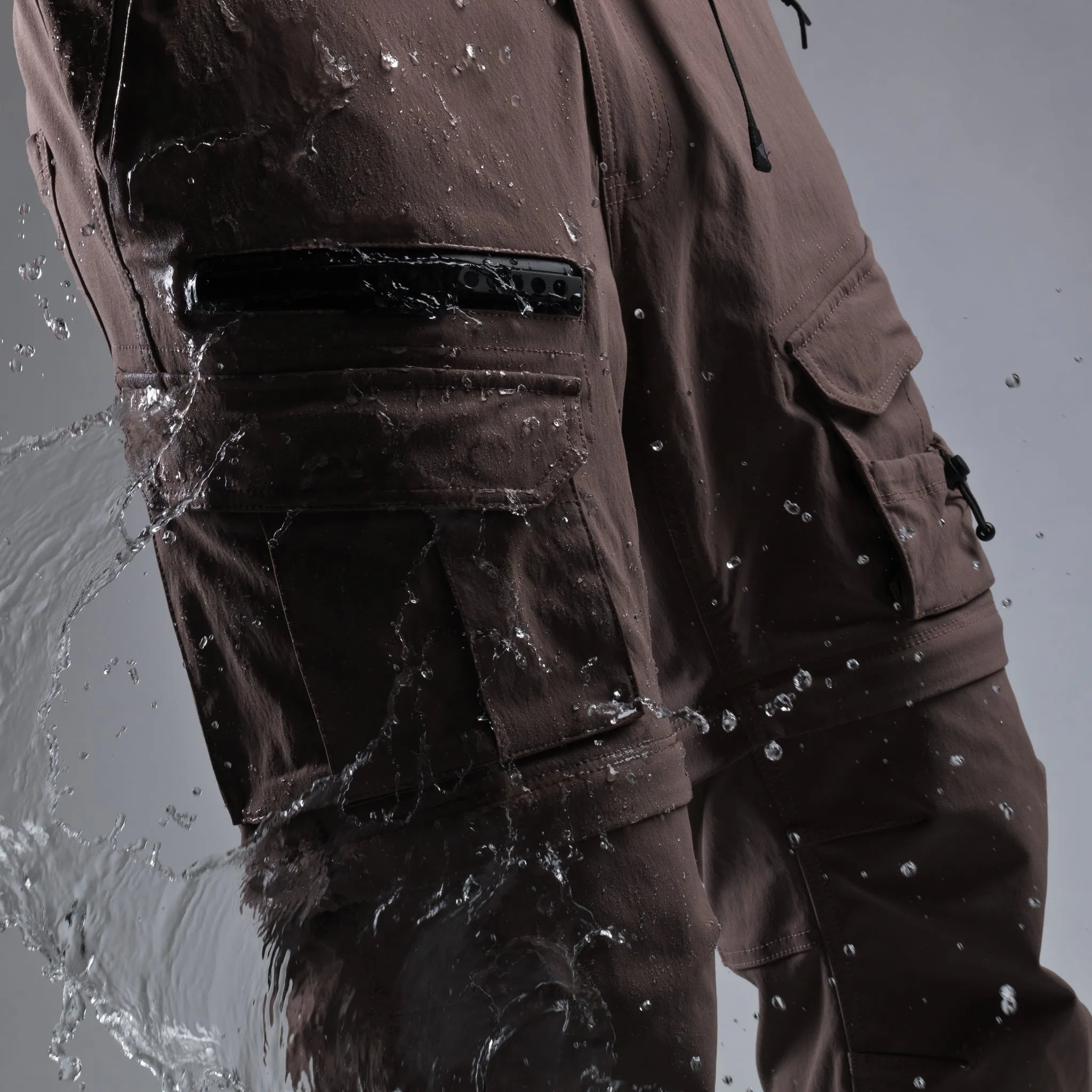 Elyzion "Cauvery" Convertible Cargo Pants - Oil Green