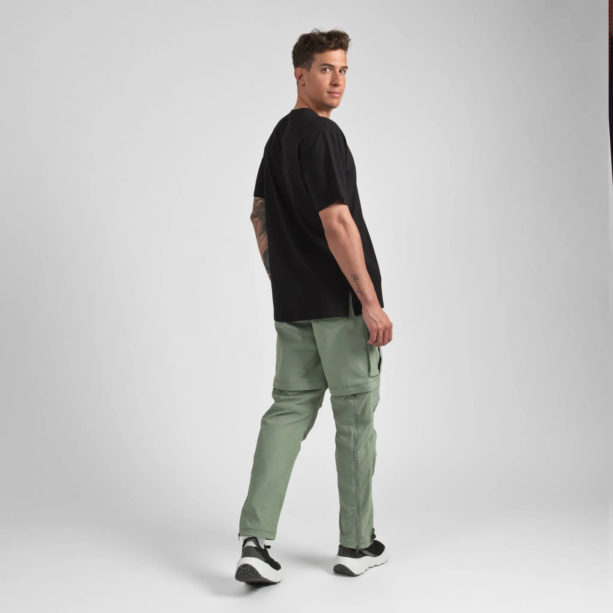 Elyzion "Cauvery" Convertible Cargo Pants - Oil Green