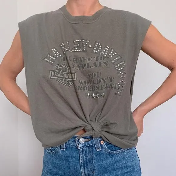 harley davidson chicago skyline studded tee - size M