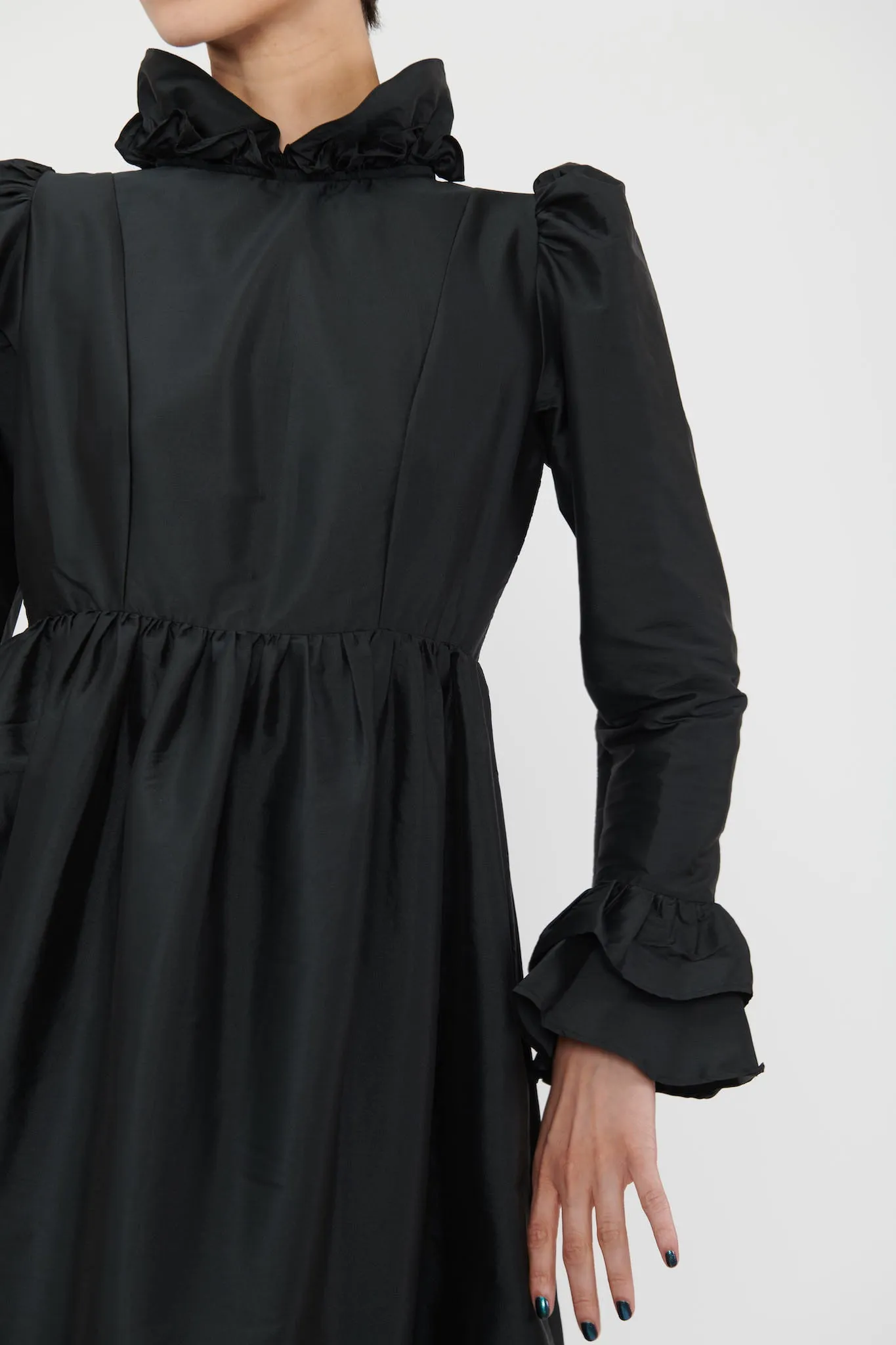 Long Prairie Gown in Black Taffeta