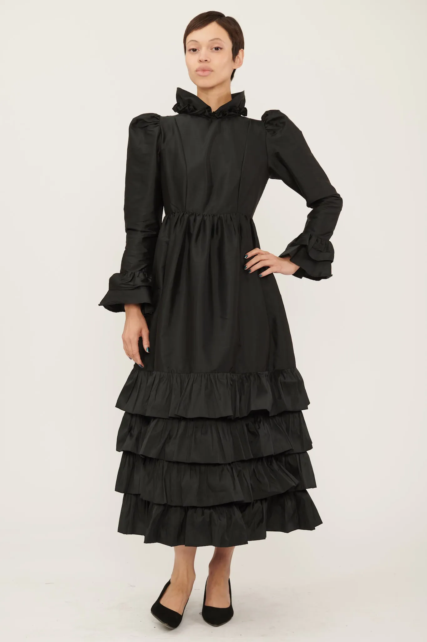 Long Prairie Gown in Black Taffeta