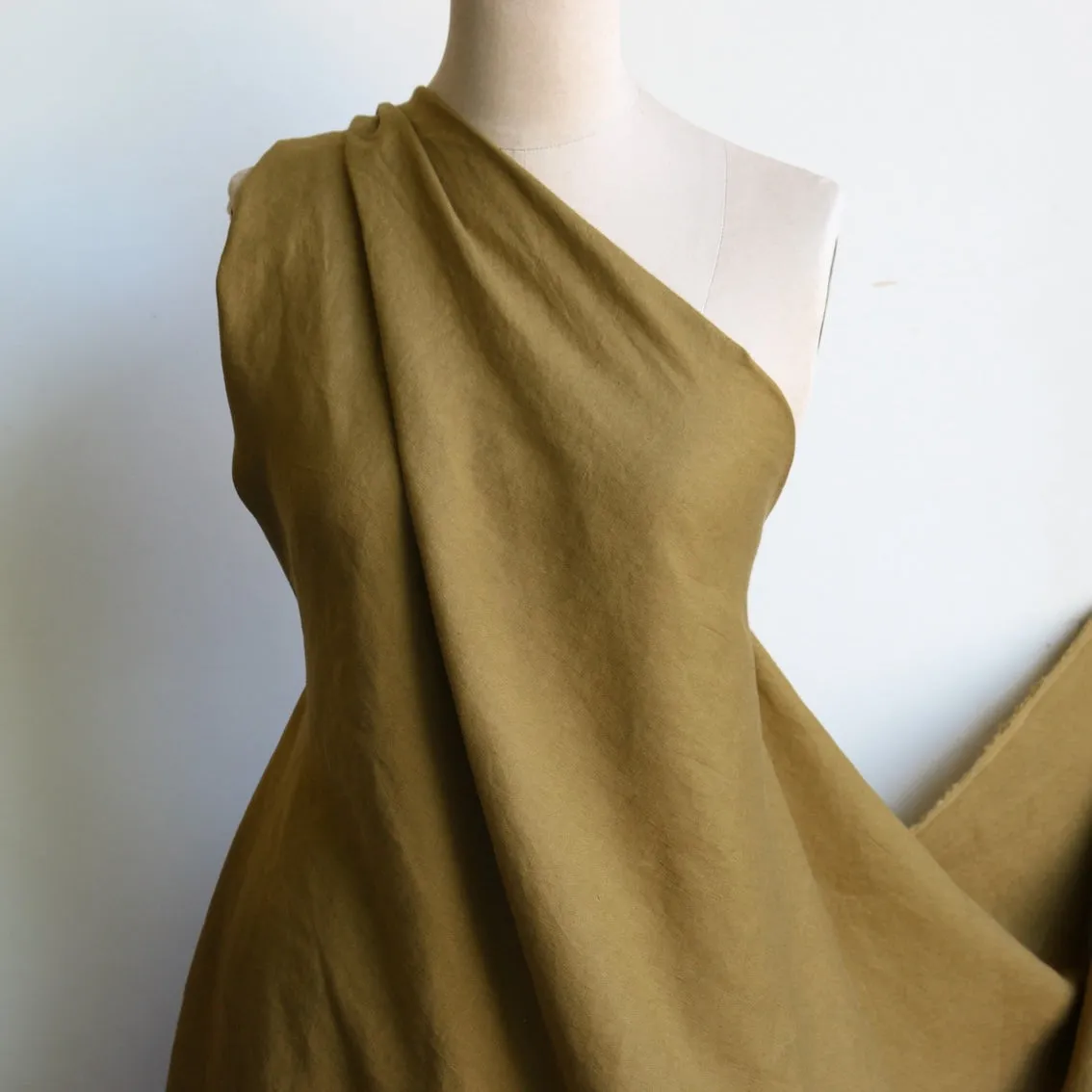 Loren Olive Linen