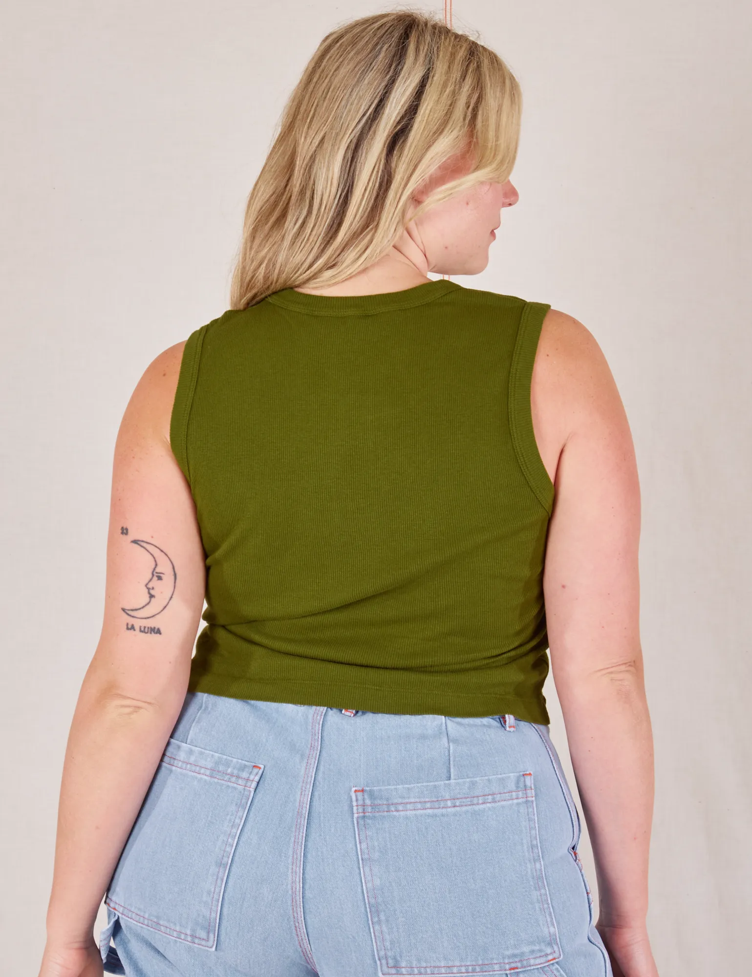 Muscle Tee - Summer Olive